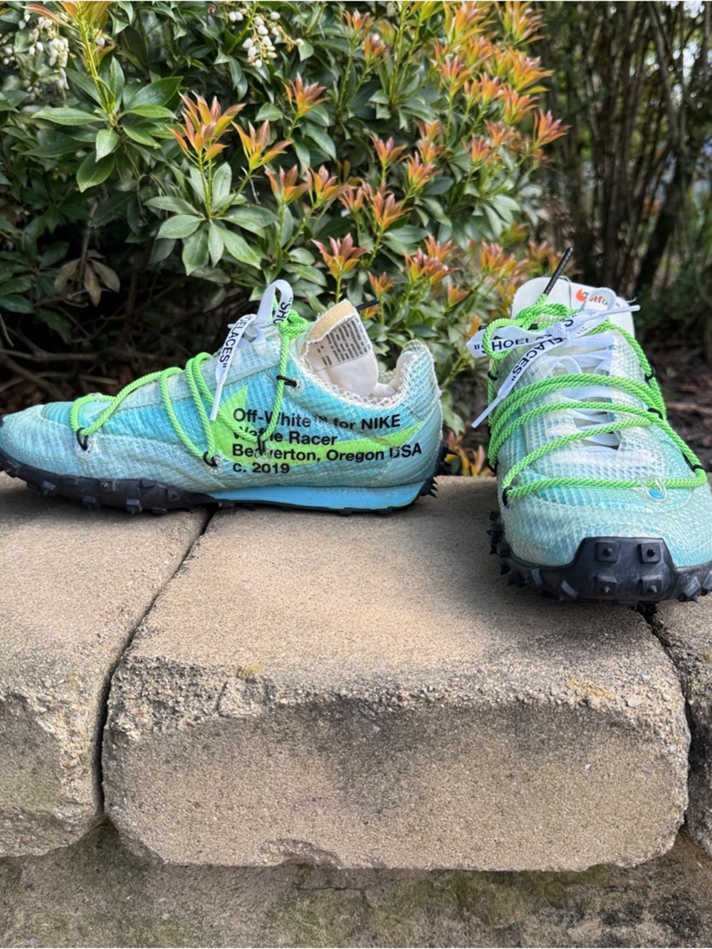 Nike x Off White Waffle Racer in Vivid Sky EUC Size 8